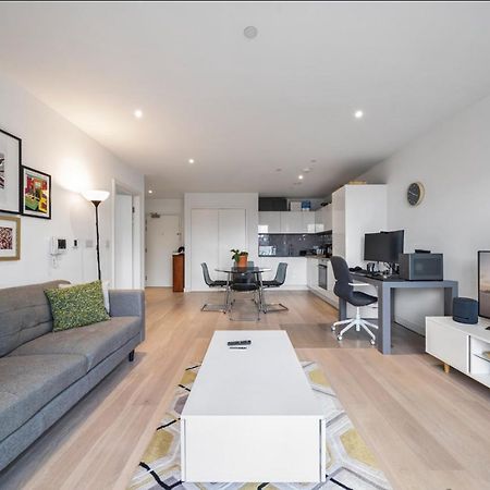 Riverside Suites And Apartments 런던 외부 사진