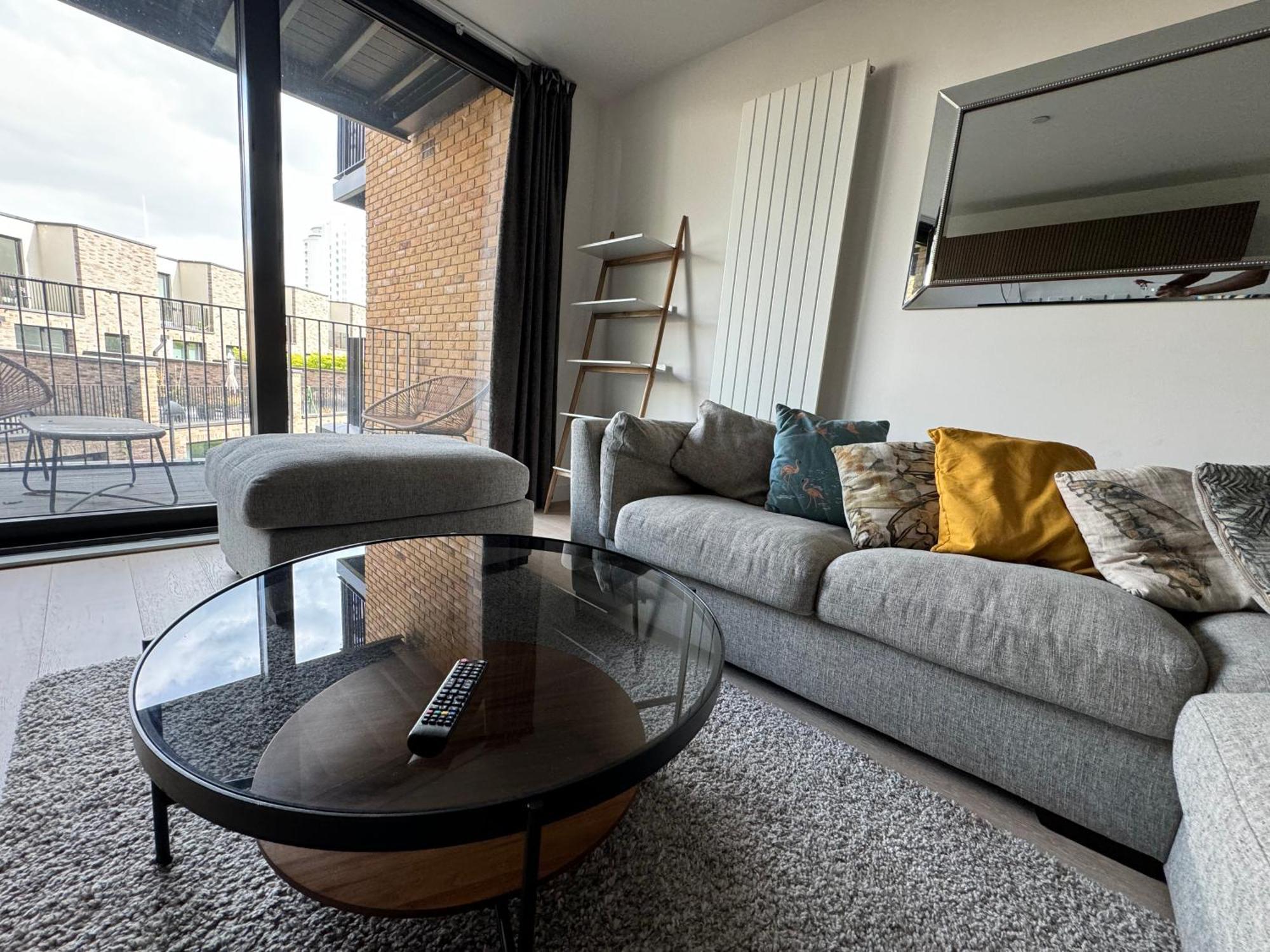Riverside Suites And Apartments 런던 외부 사진
